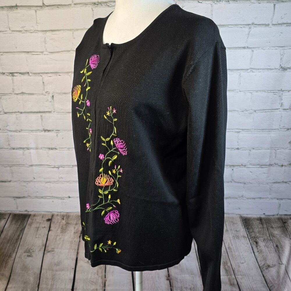 WOMENS OBEE BLACK CARDIGAN WITH FLORAL EMBROIDERY HOOK AND EYE CLOSURE SIZE L - Picture 7 of 7